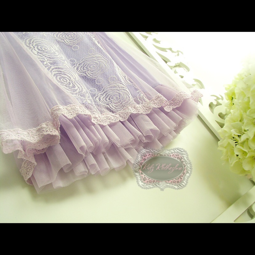 GIRLS DRESS LAVENDER ROSES - Picture 3 of 3